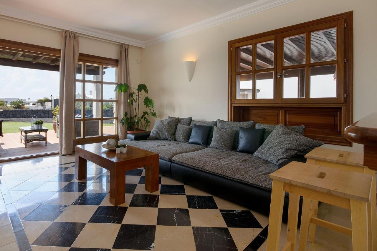 Villa Zafiro 34 Playa Blanca  Esterno foto